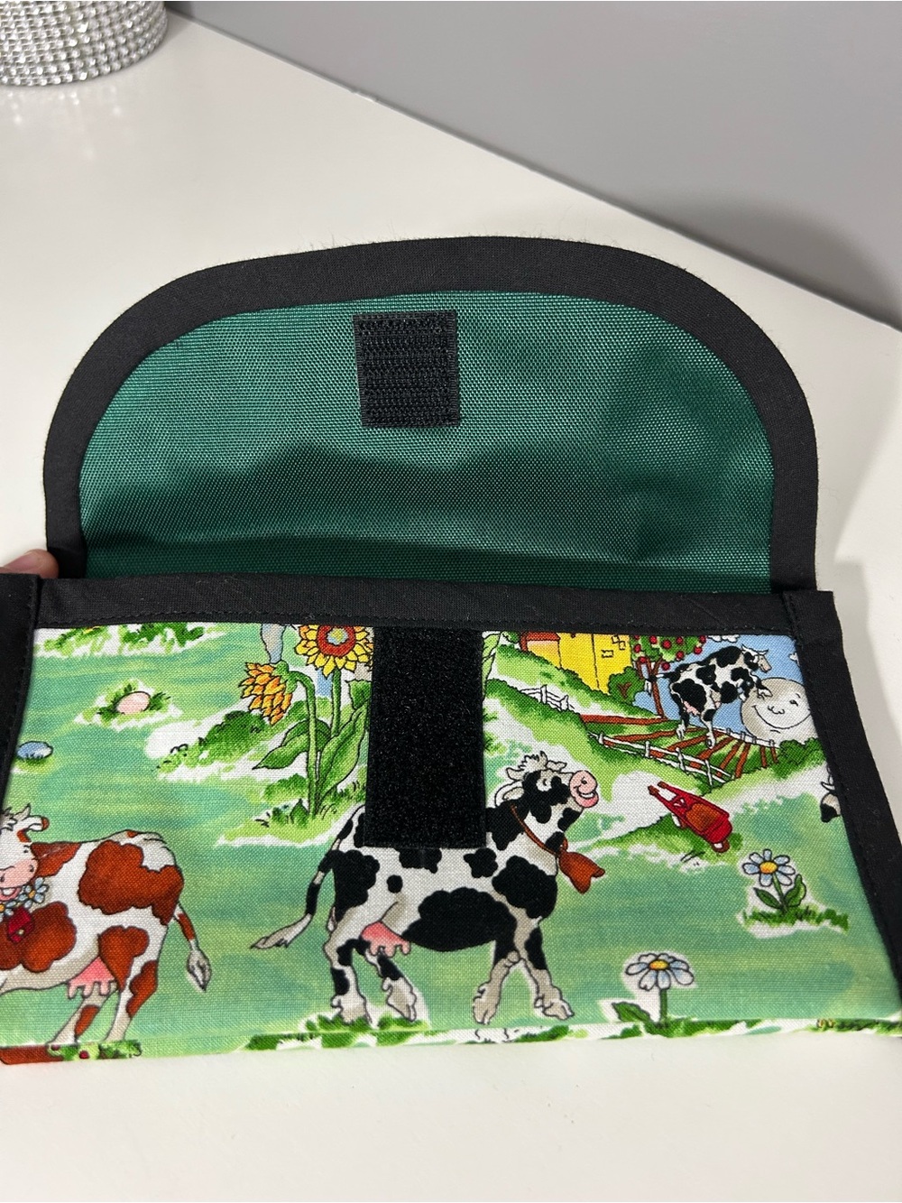 NWOT Barnyard Scene Wallet Wristlet - Picture 4 of 11
